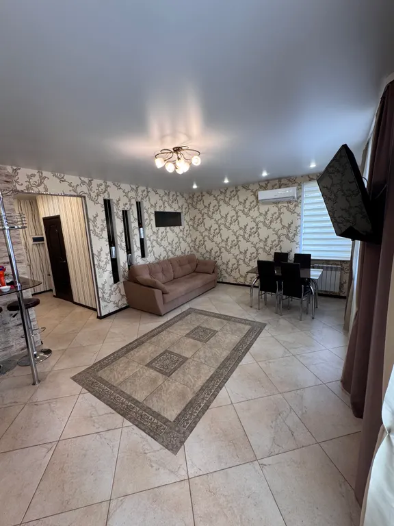 Уютная квартира около парка — аренда посуточно в Тула