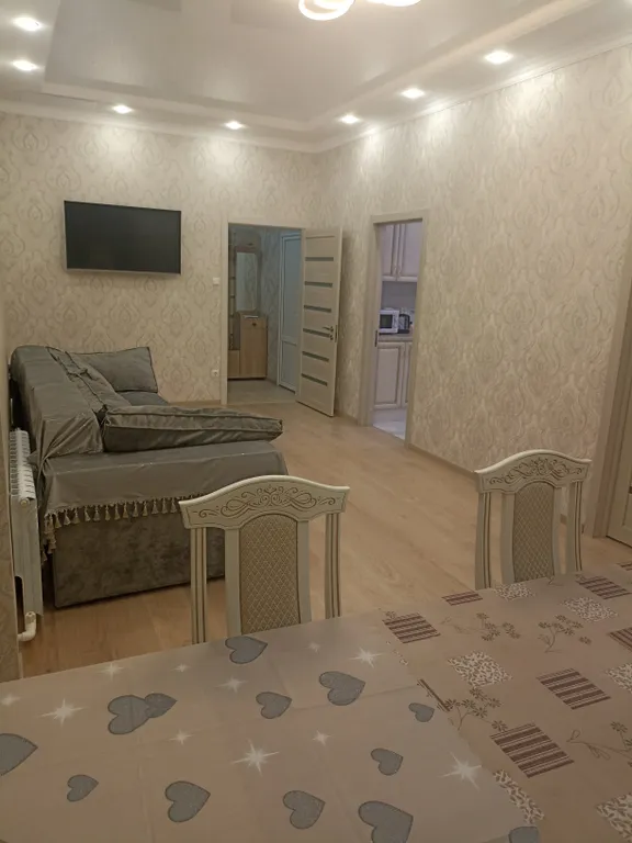 Дом с парковкой