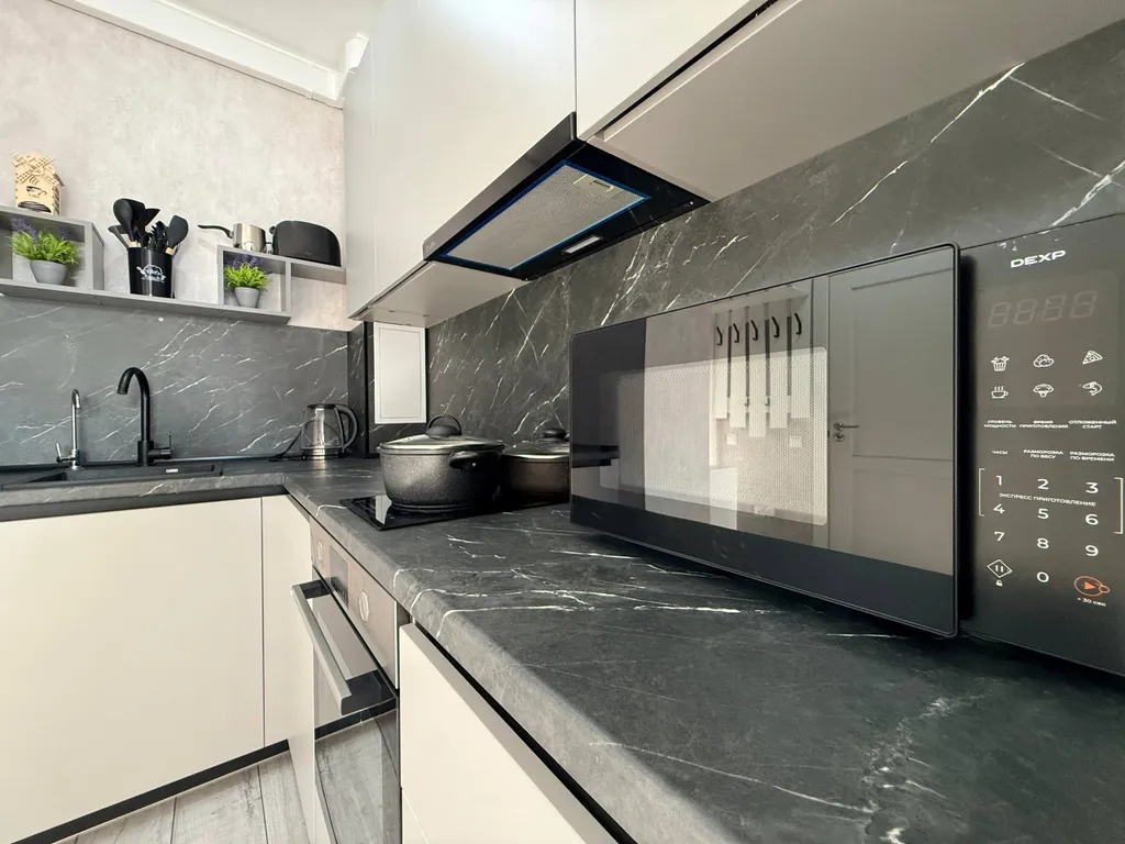 Евродвухкомнатная квартира с видом на море