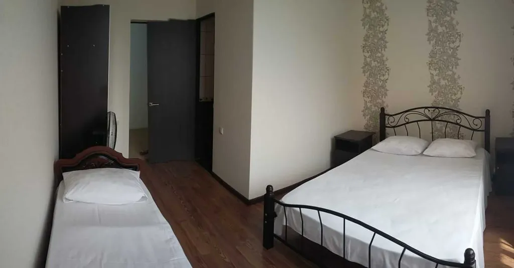 Квартира Комната — Пицунда