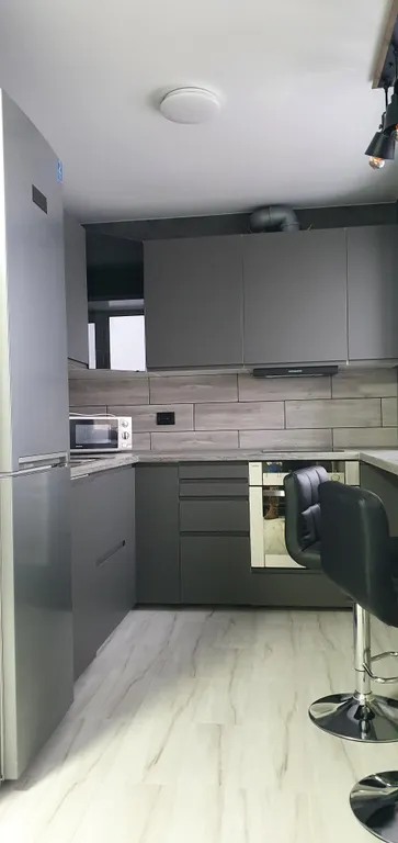 Уютная студия в центре города с видом на озеро