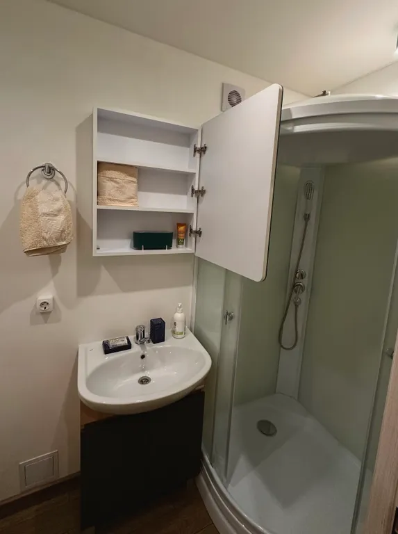 Уютный дом-лофт №4 (The fourth) с видом на реку