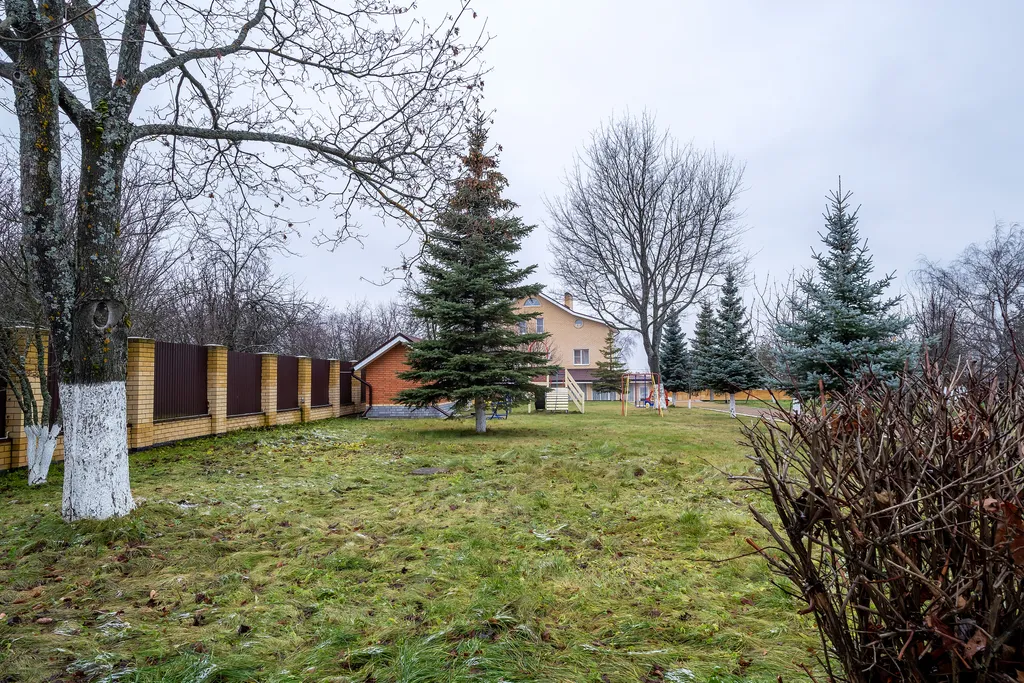 Большой коттедж на берегу Волги