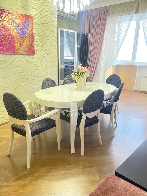 Большая квартира с дизайнерским ремонтом в курортной зоне