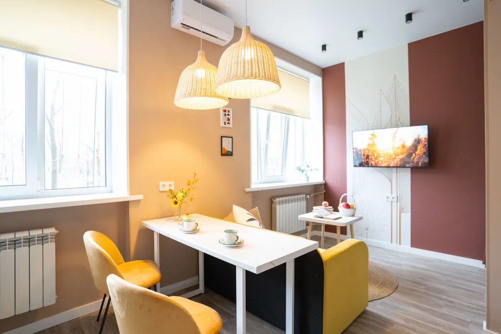 Яркая квартира-студия со свежим ремонтом