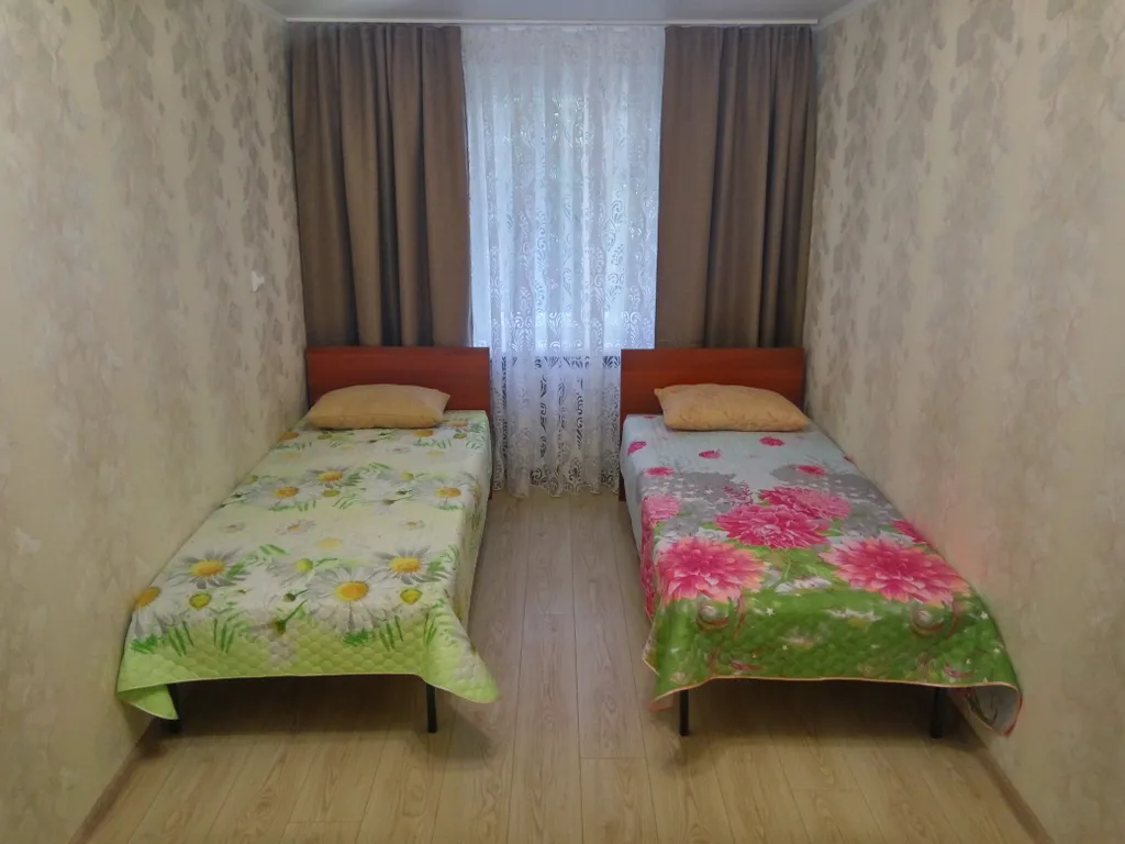 2-к кв. 4-кровати. Хороший район.