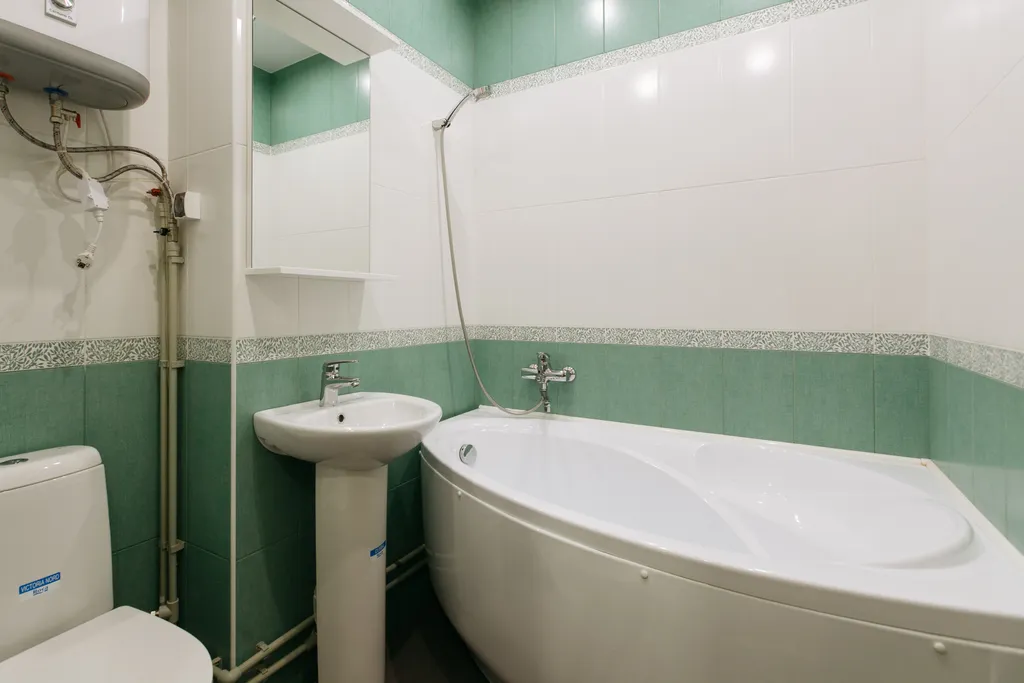 Двухкомнатная квартира-студия возле метро "Маршала Покрышкина"