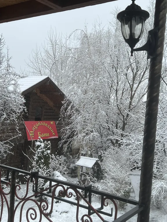 Гостиница с садом и баней