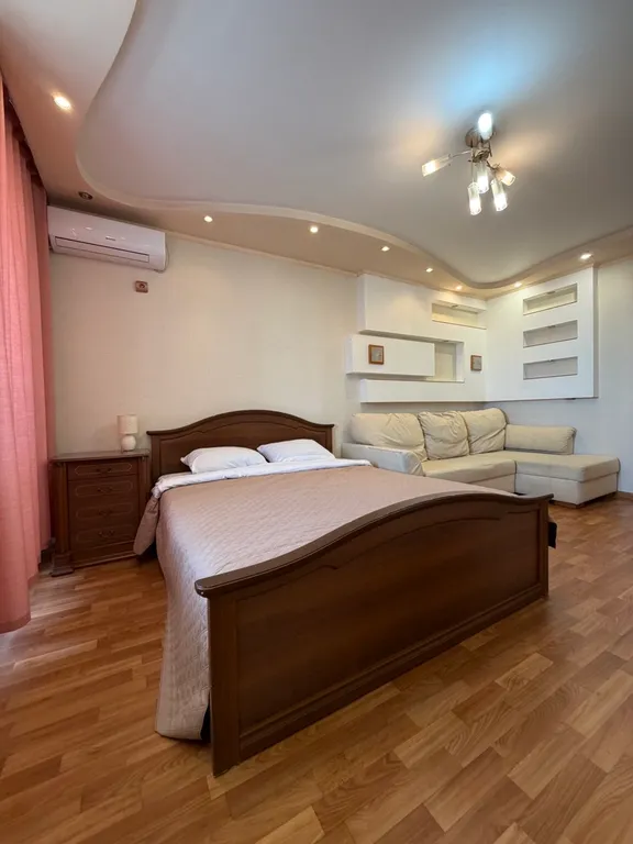 Просторная, уютная квартира в спальном районе города