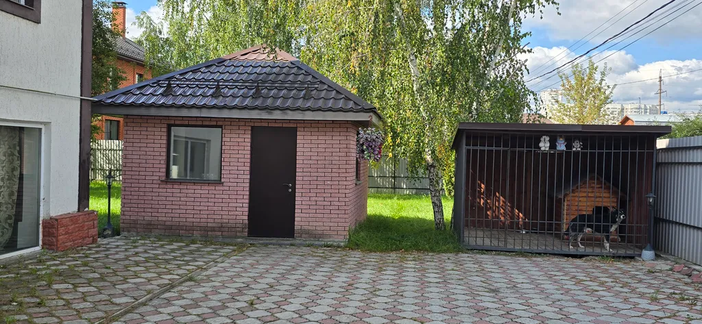 Аренда шикарного дома с ландшафтный дизайном