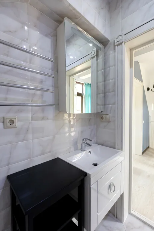 Дом целиком с личной парковкой в центре курорта