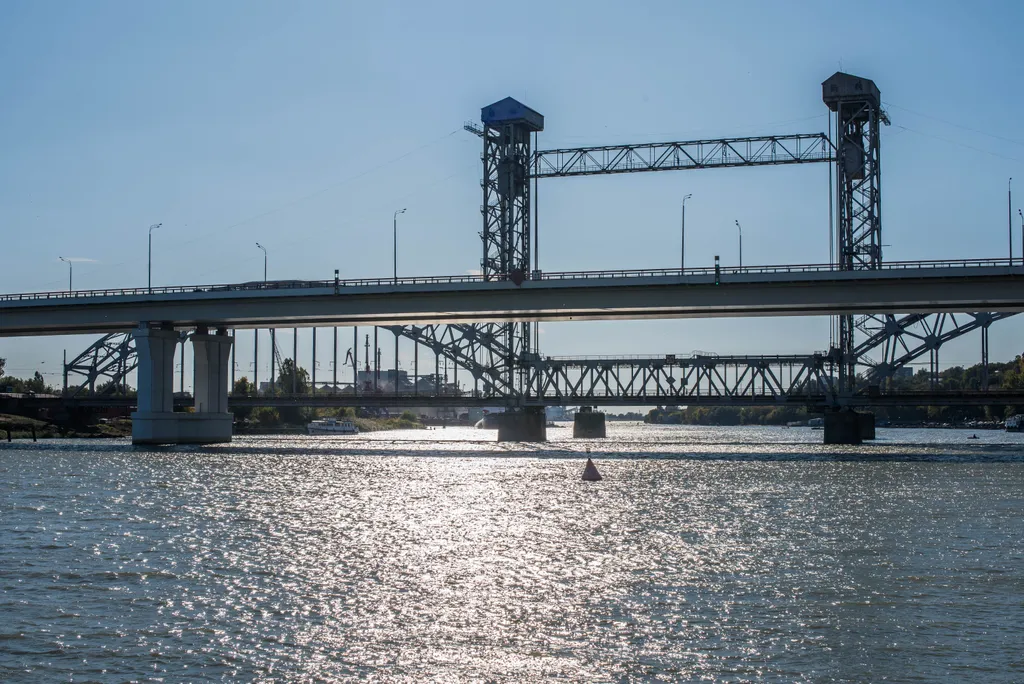 Просторная студия на 23 этаже с видом на Дон