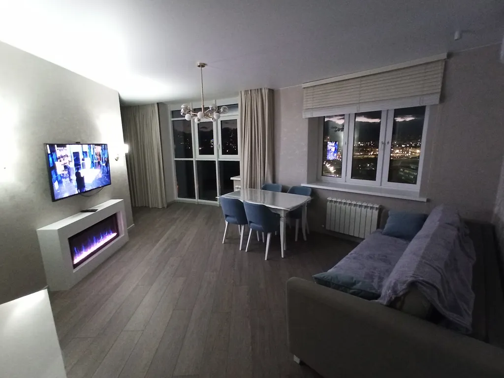 Элитная евродвушка с дизайнерским ремонтом на берегу реки Волга