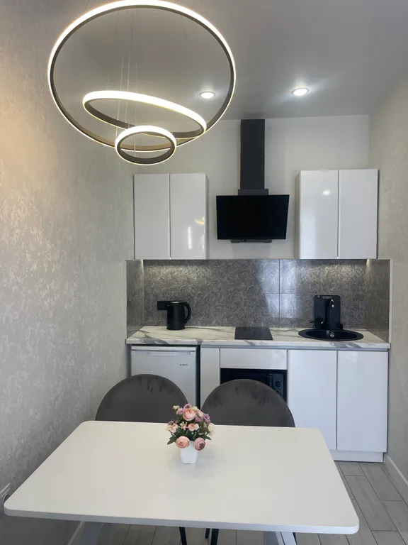 Квартира возле ТРЦ Меганом