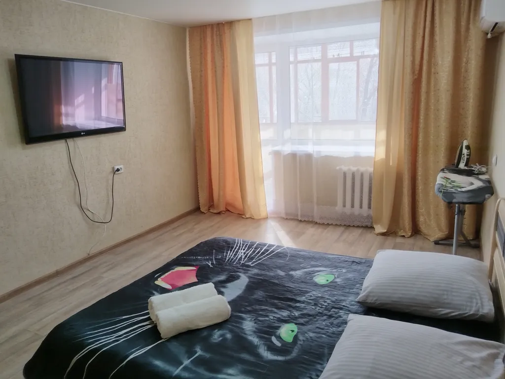 Двухкомнатная квартира с раздельными комнатами — аренда посуточно в Хабаровск