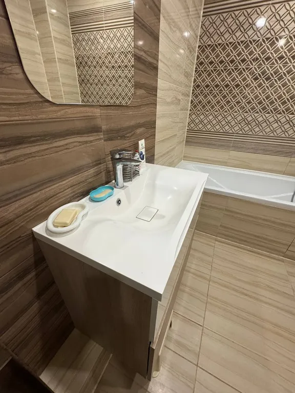 Уютная квартира, возле аквапарка и детской больницей на Гаранькина