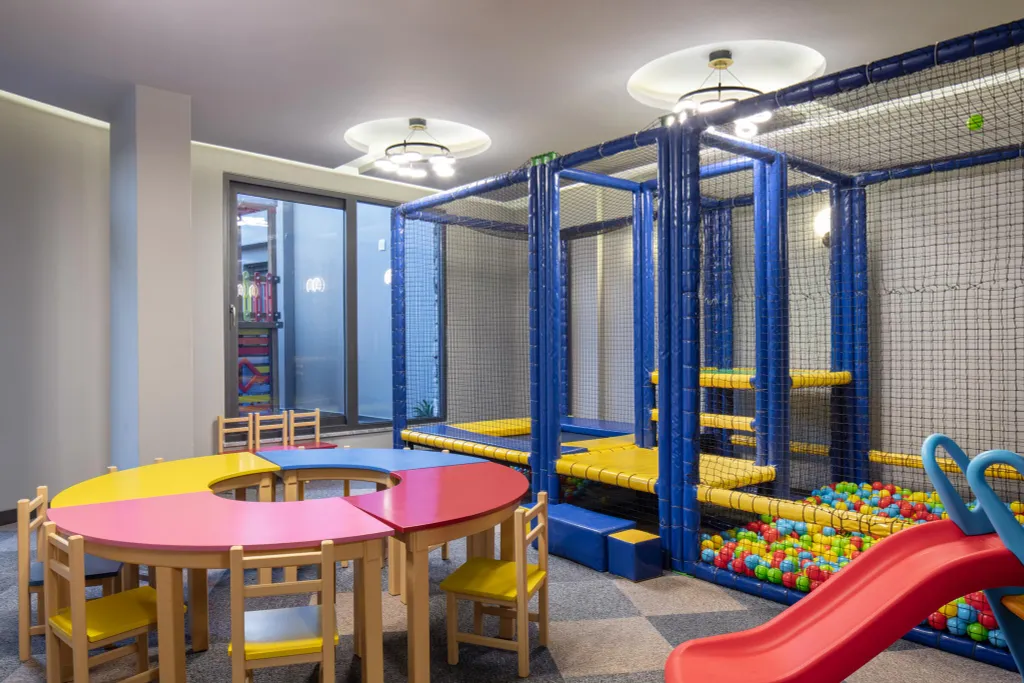 Duplex 3+1 в современном комплексе Via Mar Residence с выходом в сад