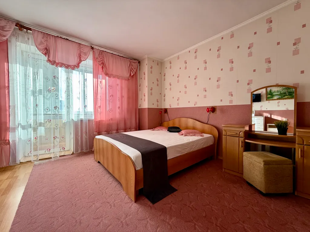 3-комнатная Квартира