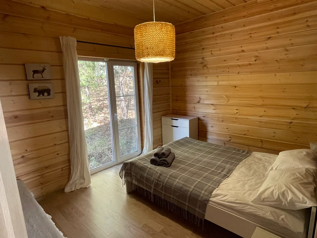 Дом с баней и бассейном