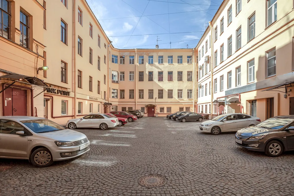 Квартира 4-комнатная Квартира — Санкт-Петербург