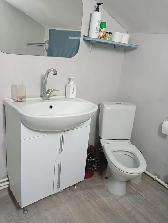 2 спальни, 2 туалета, большой телевизор, WI-FI,парковка