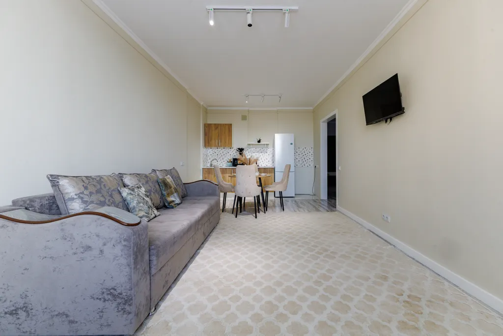 Чистая Квартира с кондиционером в центре Астаны