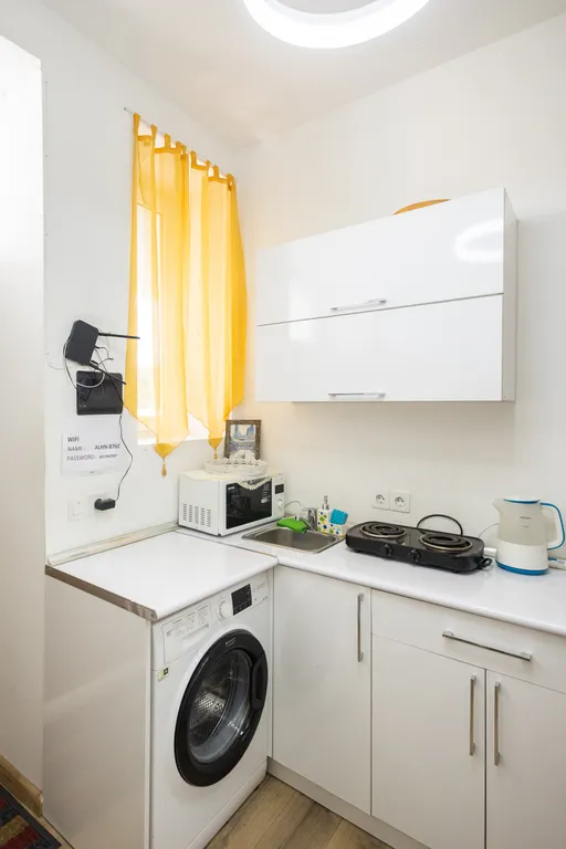 Уютная студия около площади Азнефть