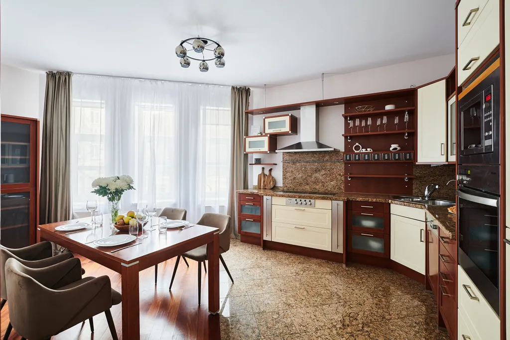 Шикарная Четверка в элитном доме на Арбате