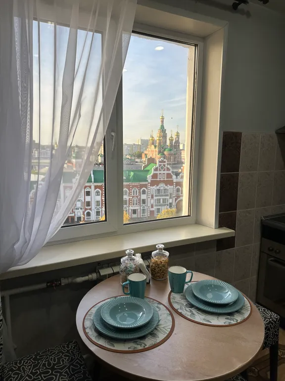 Двухкомнатная квартира с шикарным видом на набережную