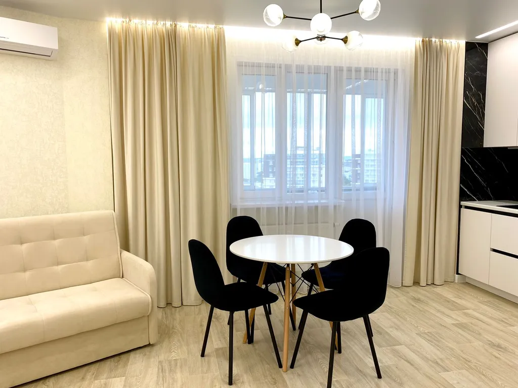 Студия люкс в Санрайз сити