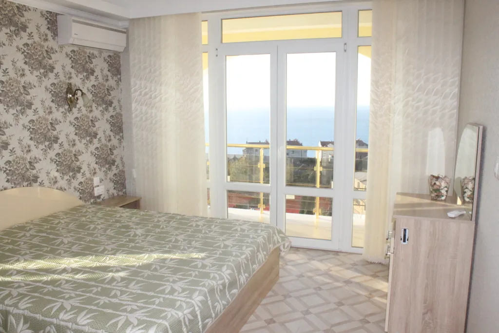 Квартира 2х-к апартаменты на 5м-этаже! 2 балкона! вид на море!  ЖК ВиллаДельМар — аренда посуточно в Гаспра