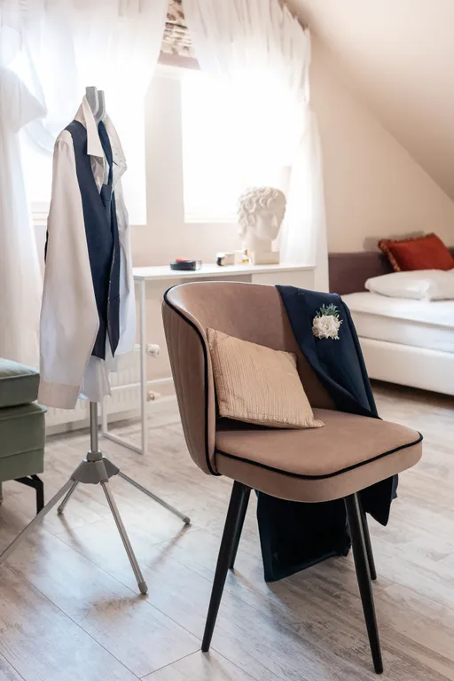 Уютная студия на мансарде, клуб Дача