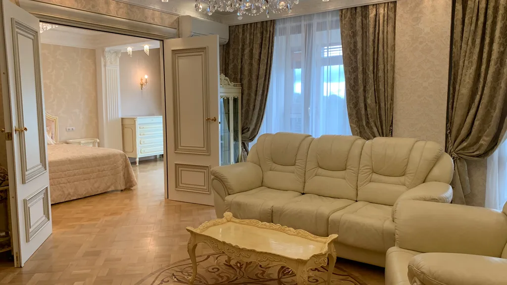 Квартира Квартира Барокко с видом на Неву — Санкт-Петербург