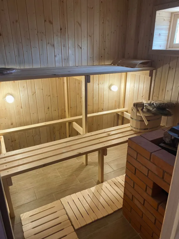 Дом у пляжа на берегу Селигера