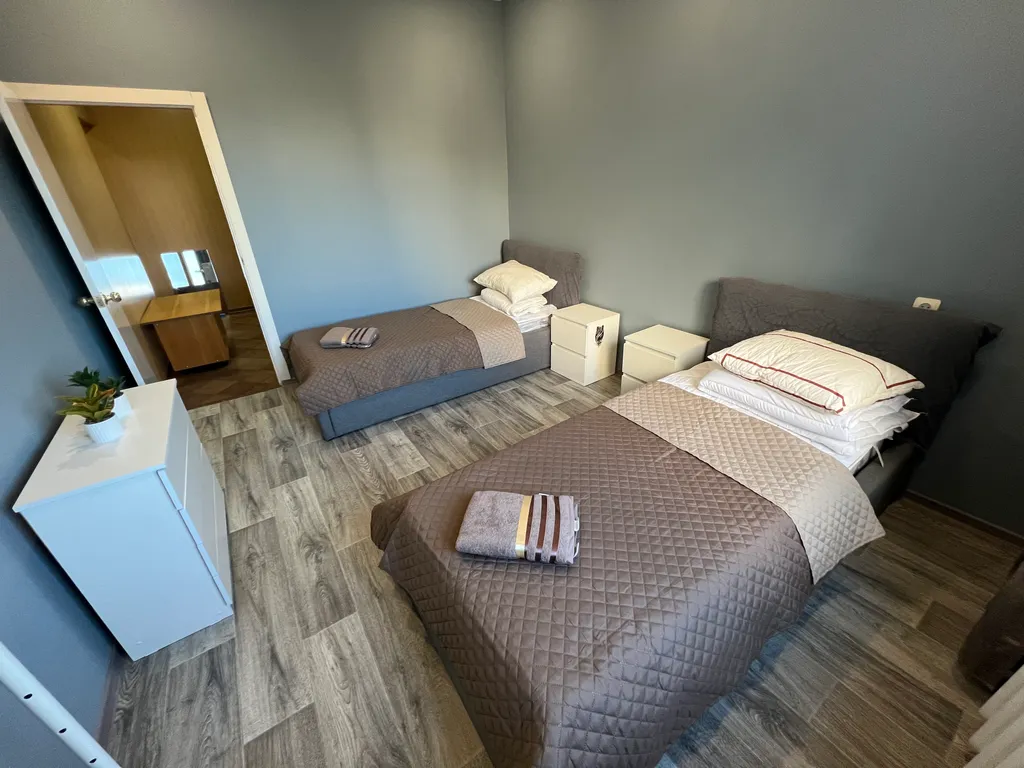 Уютная двухкомнатная квартира на первой линии, горы прямо из окна — аренда посуточно в Кировск