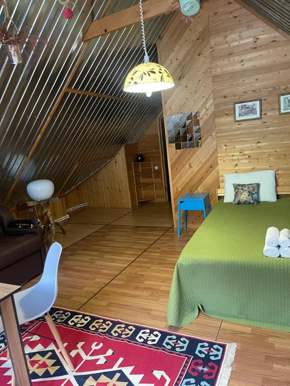 Лайм-рум, уютный номер с видом на горы на территории базы отдыха