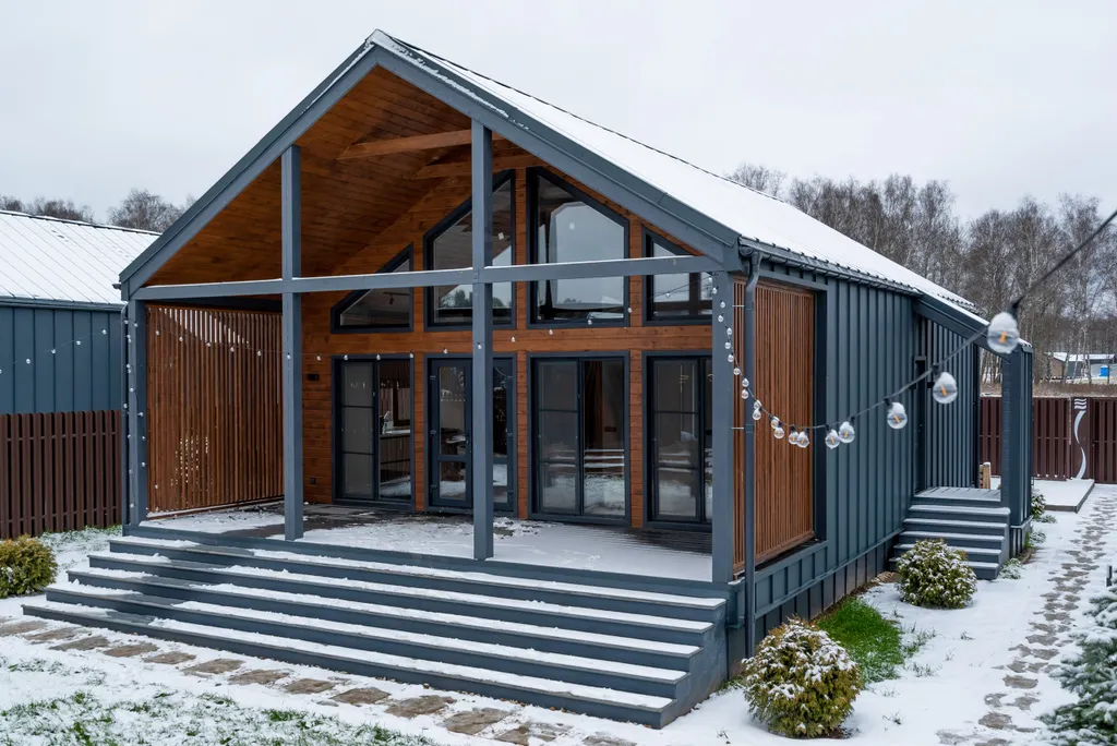 Теплый панорамный дом с русской баней и купелью