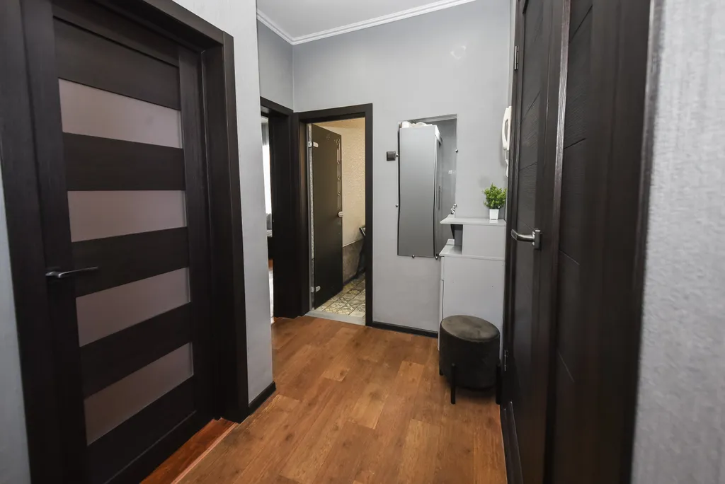 Квартира Просторная двухкомнатная квартира в доме Гумилёва — Кронштадт