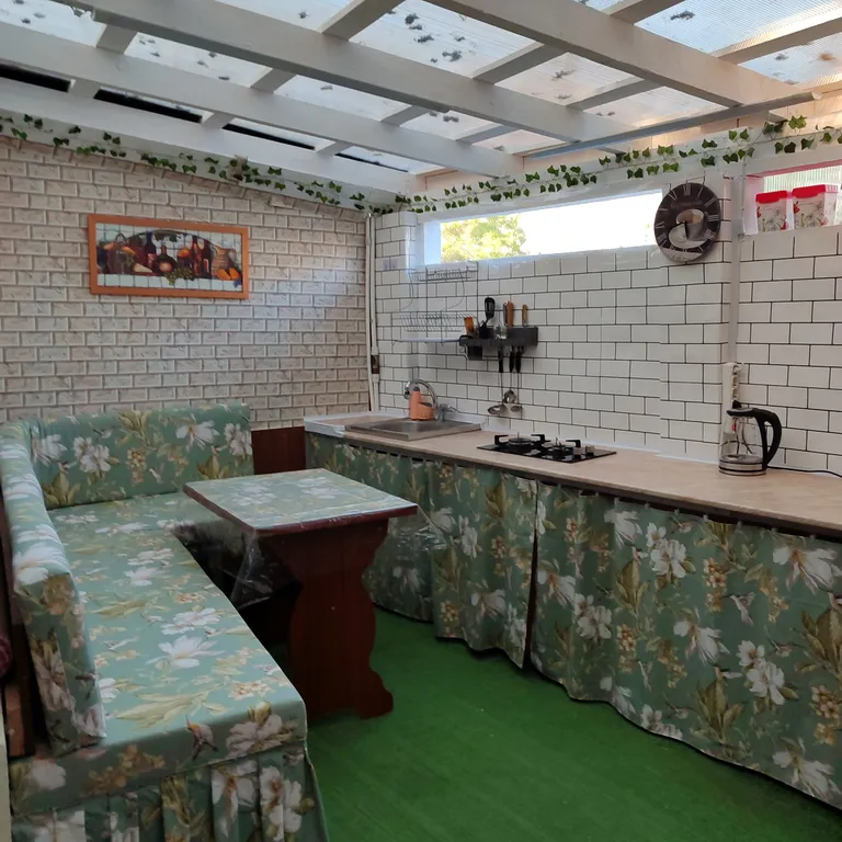 Коттедж Уютный домик на море — аренда посуточно в Новый Свет