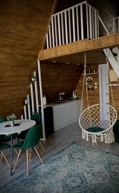 Зеленый домик на 6 человек