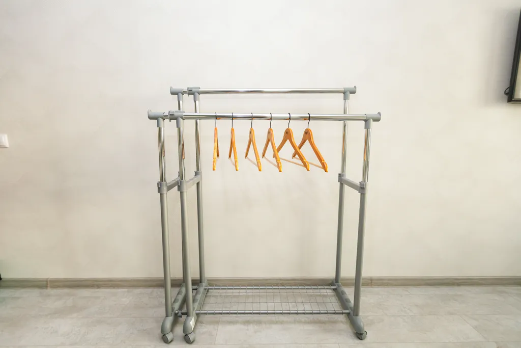 Студия у городской администрации | Квартирный вопрос