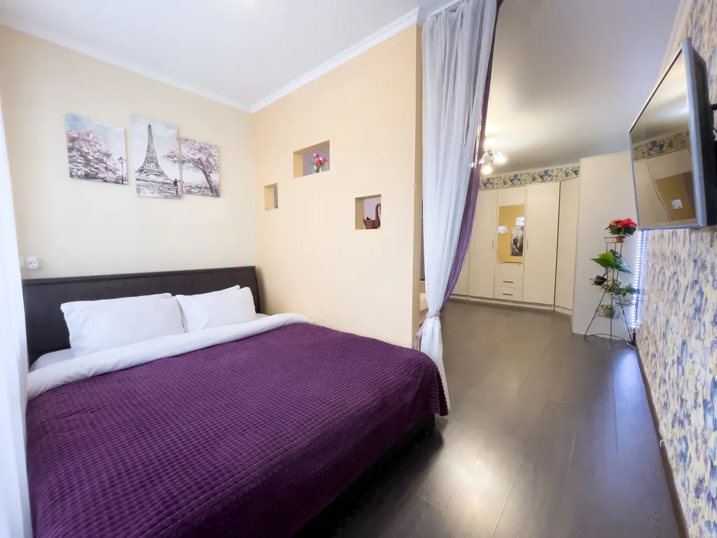 Квартира Апартаменты около Центрального Парка с двумя балконами от Grant Apart — аренда посуточно в Орёл