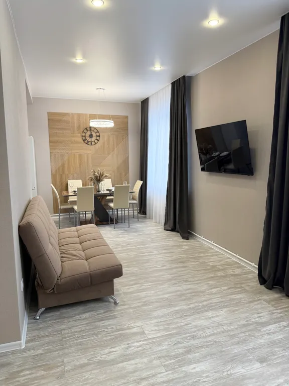 Уютный дом в черте города