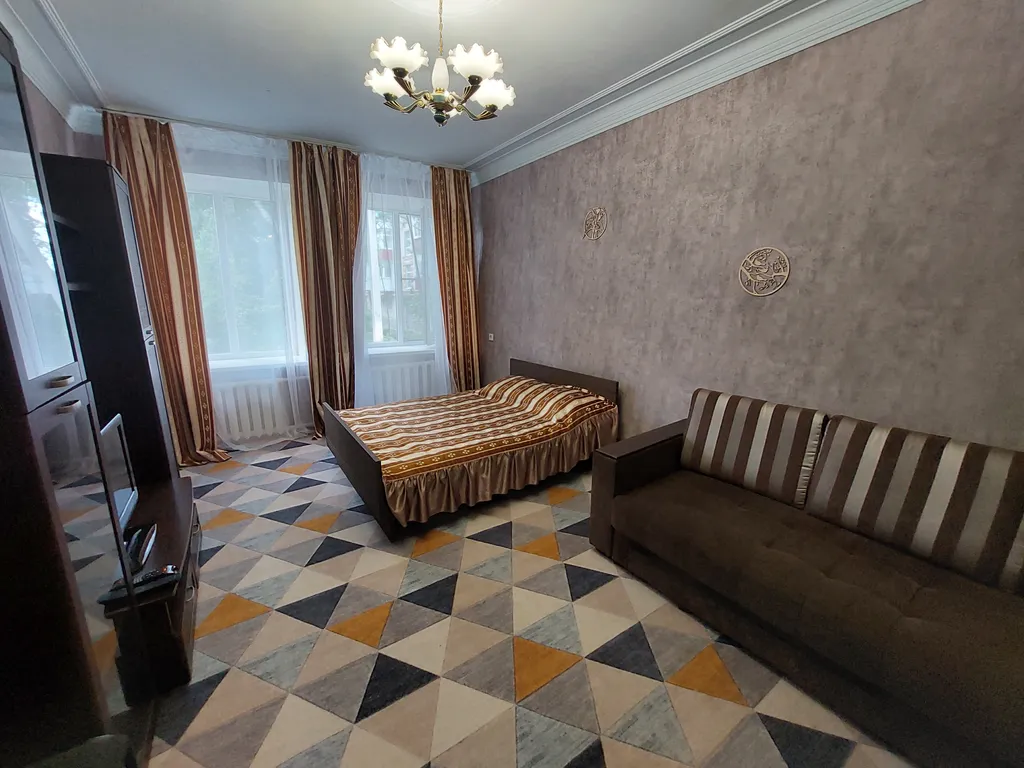 Квартира на Верхнем рынке (до 5 человек)