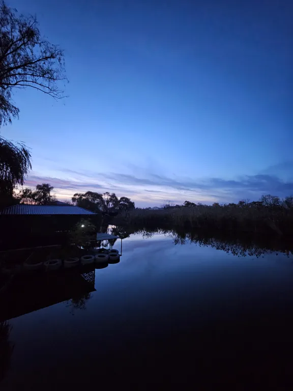 Коттедж Дом на берегу реки с беседкой, пирсом, мангал, купель с подогревом — Краснодар