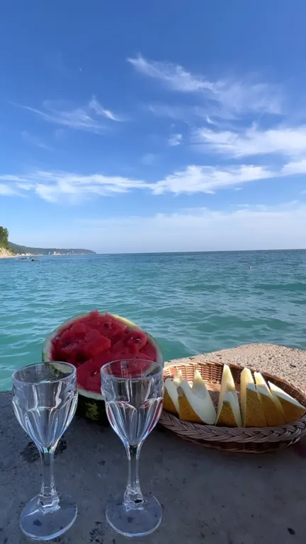 Уютная квартира в центре города Туапсе с видом на Чёрное море