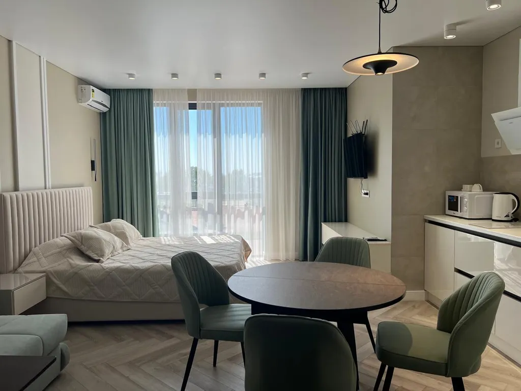 Апартаменты-студия для 4х гостей на 1-ой береговой линии