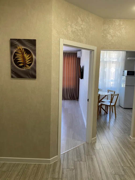 Красивая квартира на Российском