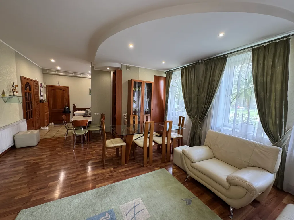 Уютная квартира в центре города Калининграда