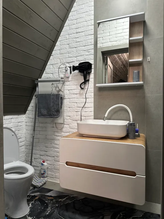 А-фрейм с видом на горы